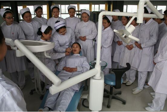 石家庄天使护士学校口腔修复工艺好不好？就业有前景吗？